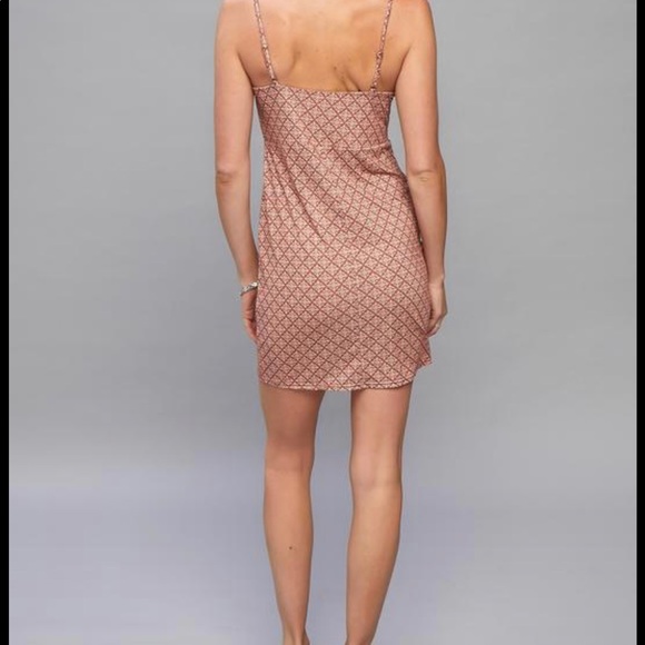 tigerlily | Samara Paloma Mini Dress Ditsy | NWT - Picture 2 of 6